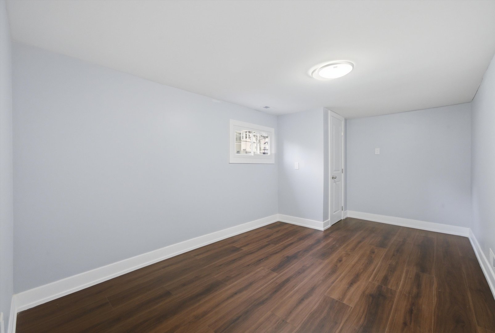 2016 W 52nd Street Property Photo 22