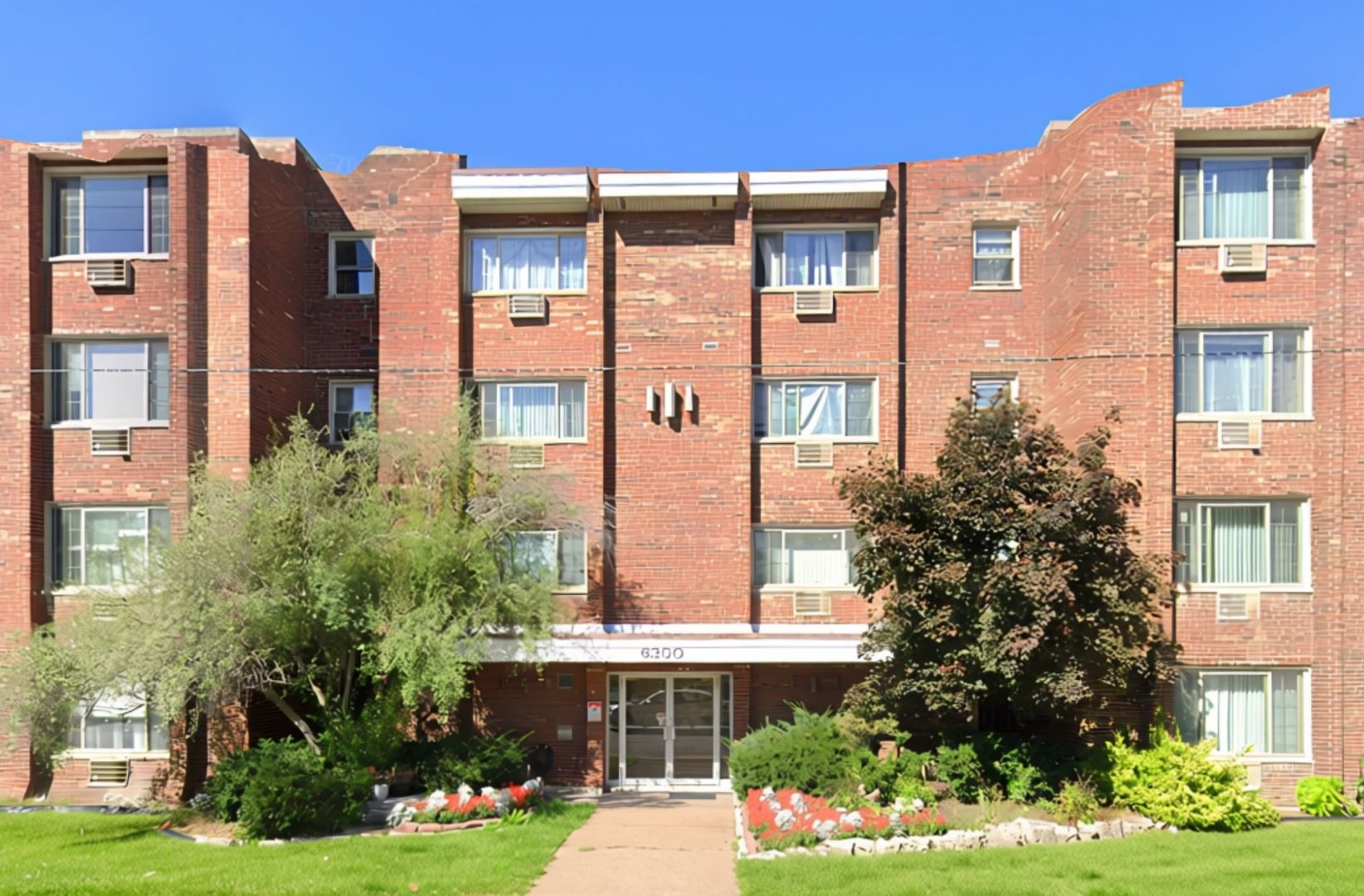6300 W Irving Park Road 202 Property Photo 1