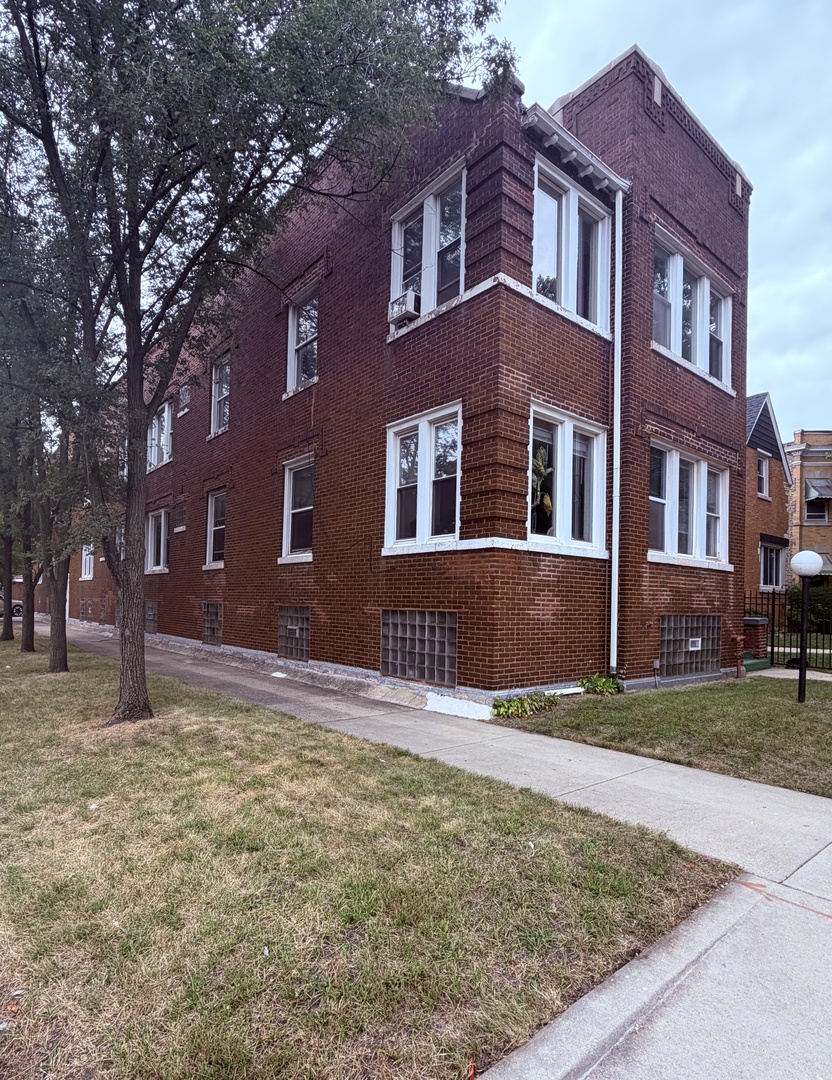 7358 S Michigan Avenue Property Photo 1