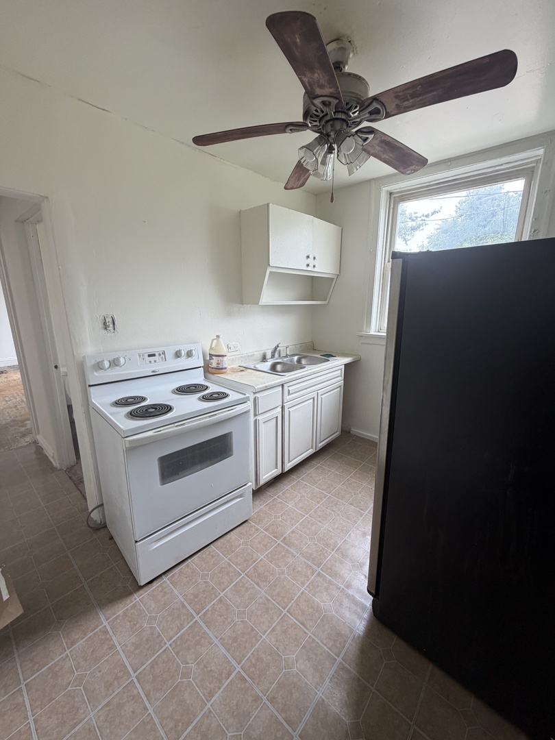 7358 S Michigan Avenue Property Photo 6