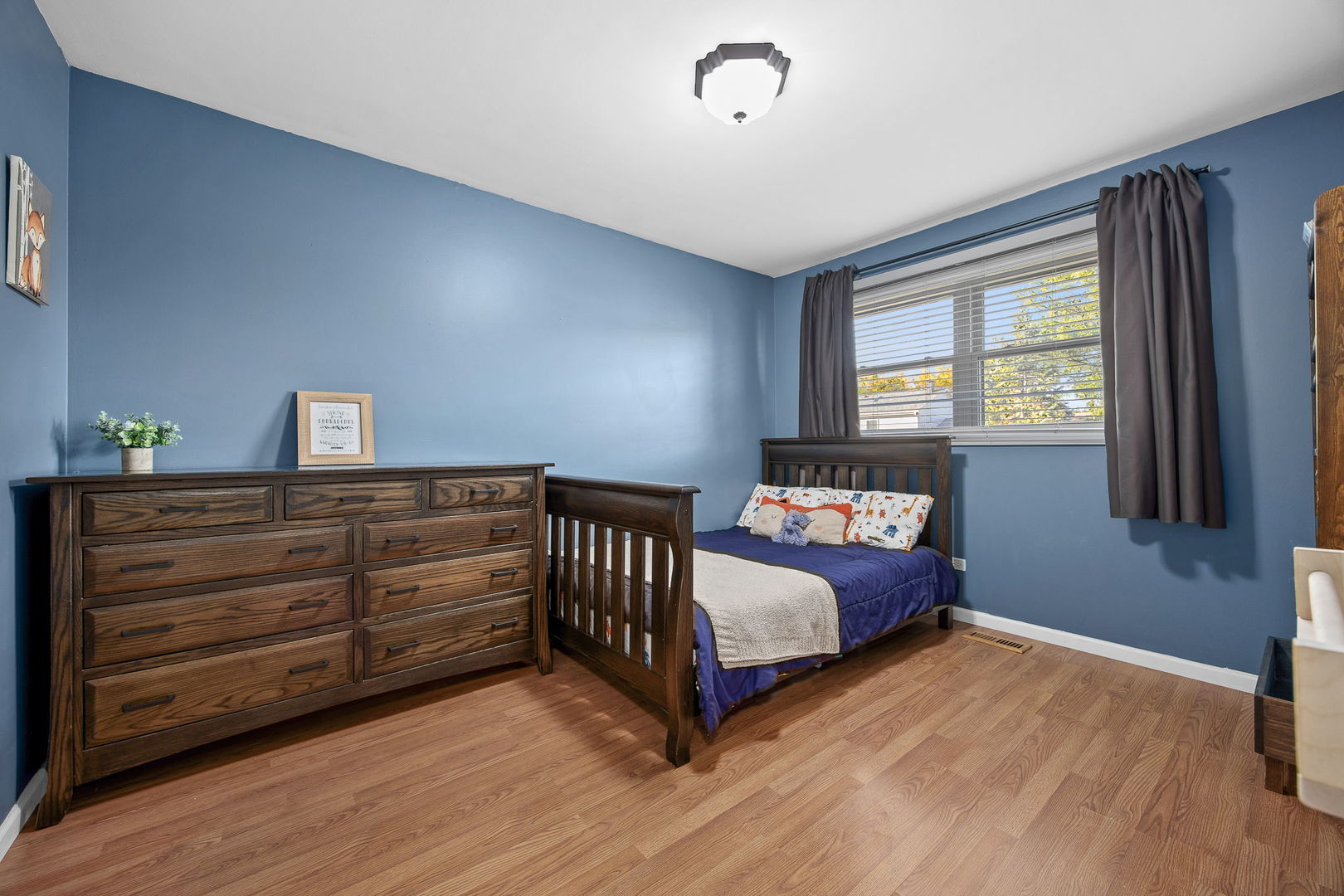 20w456 Westminster Drive Property Photo 15