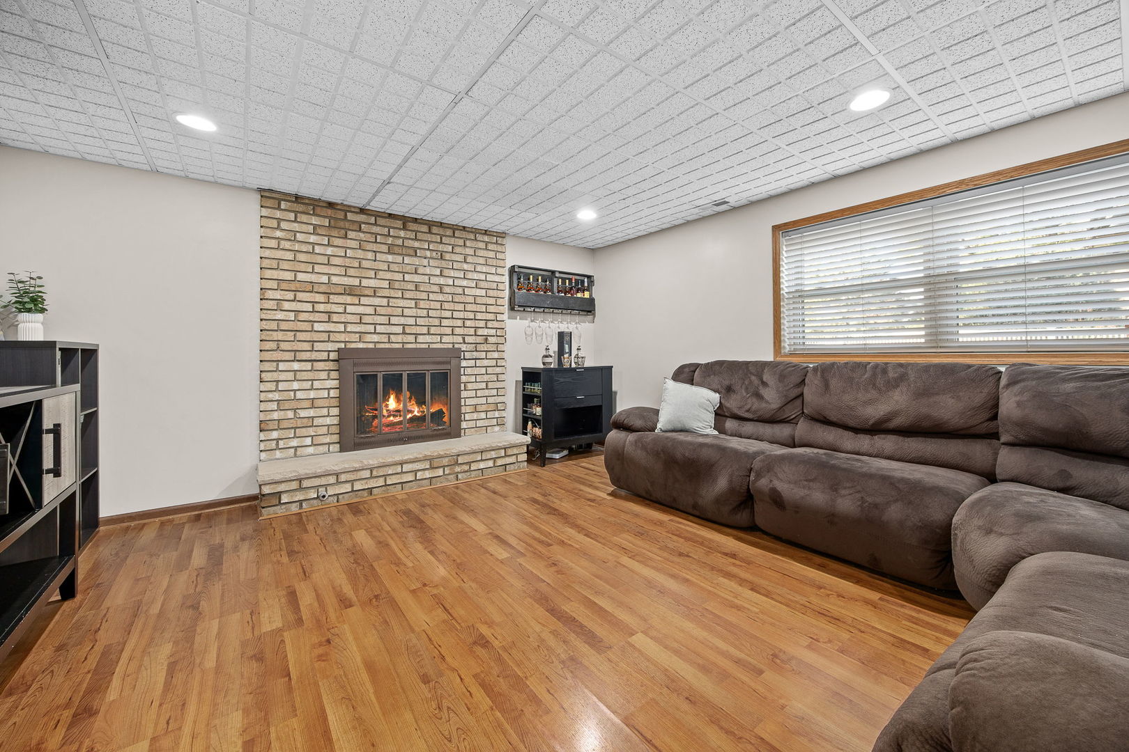 20w456 Westminster Drive Property Photo 18