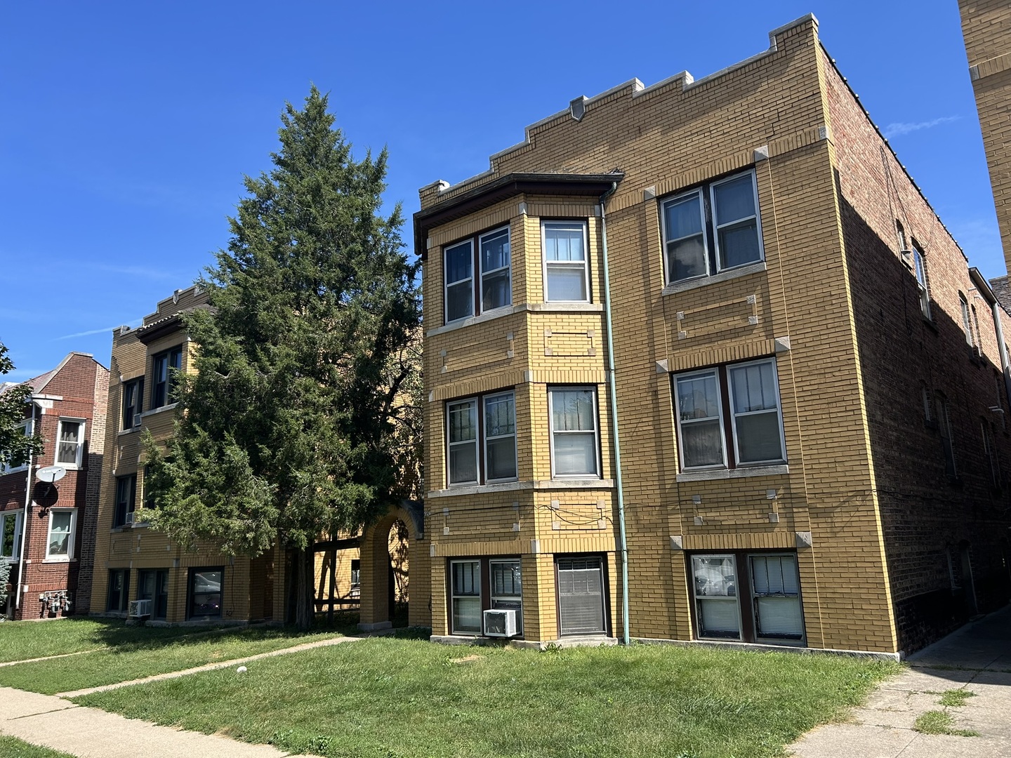 1931 Scoville Avenue Property Photo 3