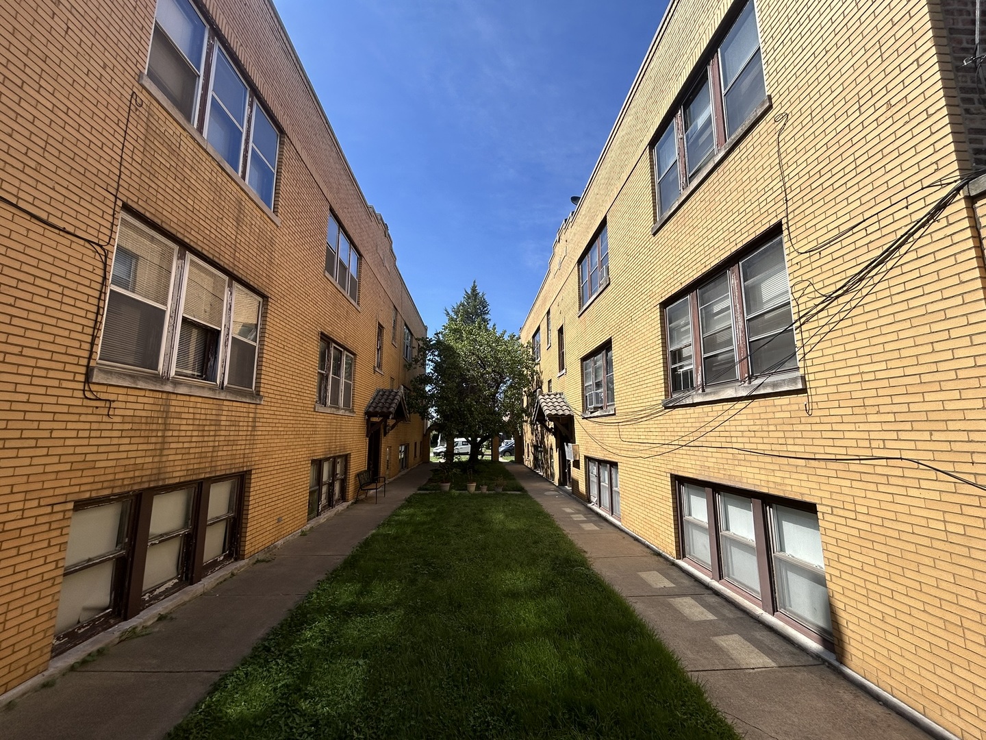 1931 Scoville Avenue Property Photo 10