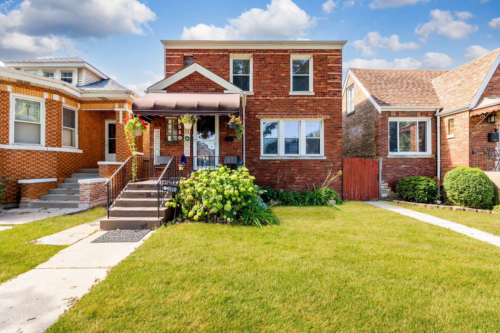 6510 S Kedvale Avenue Property Photo 1