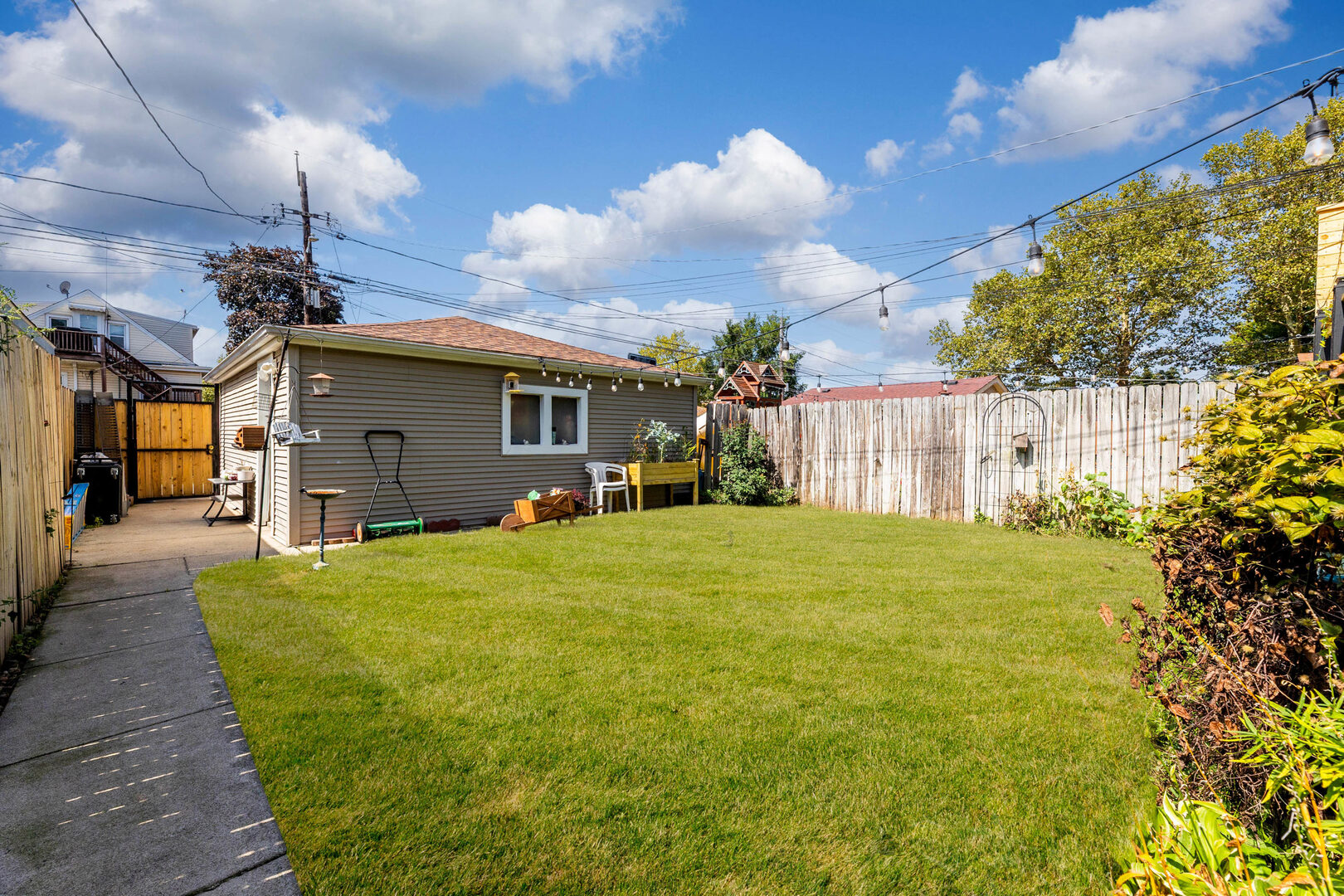6510 S Kedvale Avenue Property Photo 18