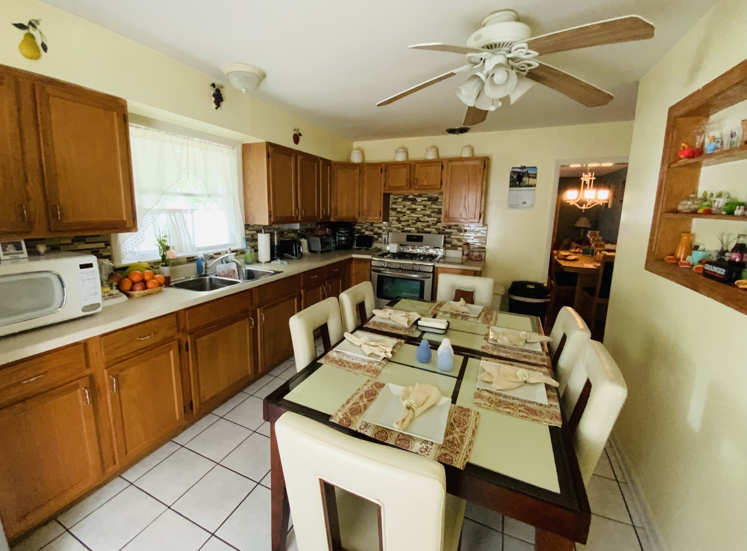 909 Prescott Street Property Photo 4