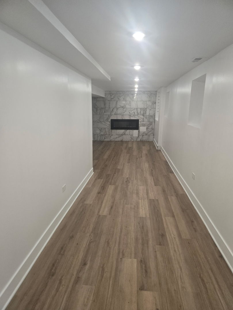 7309 S Green Street Property Photo 10