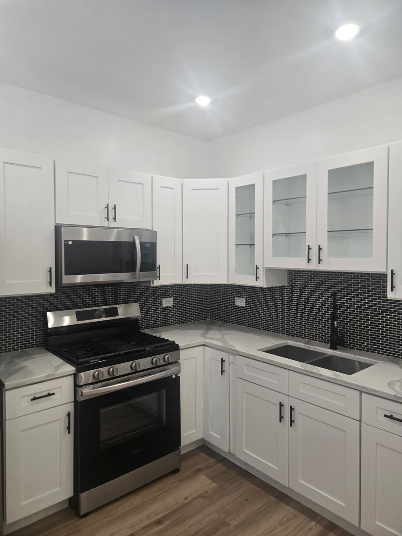 7309 S Green Street Property Photo 14