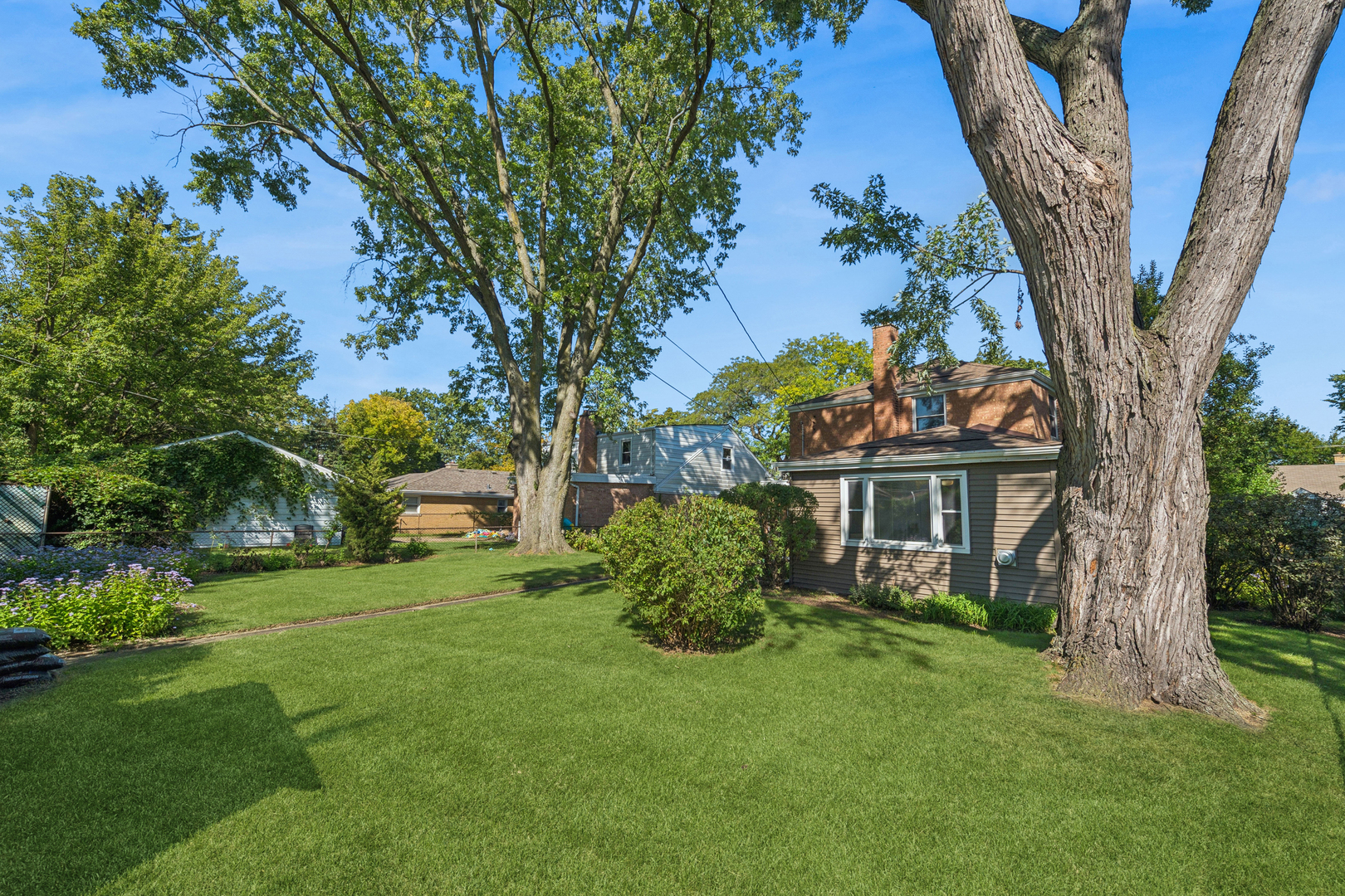 5321 Carol Street Property Photo 18