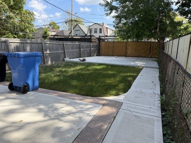 6615 S Hoyne Avenue Property Photo 27