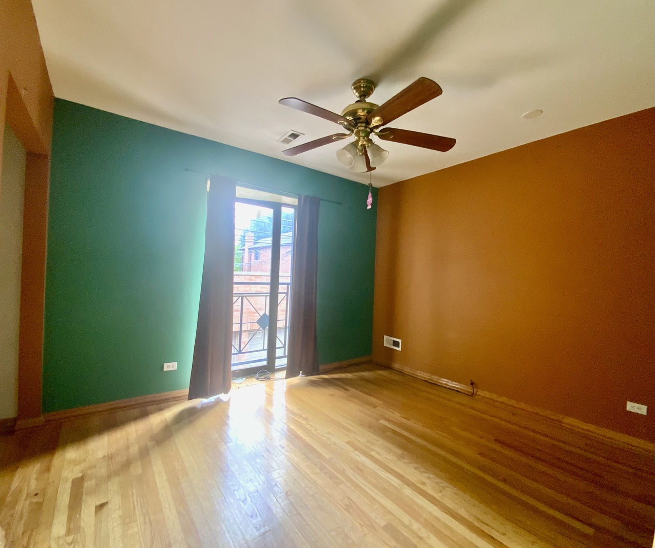 4351 N Western Avenue 2re Property Photo 7