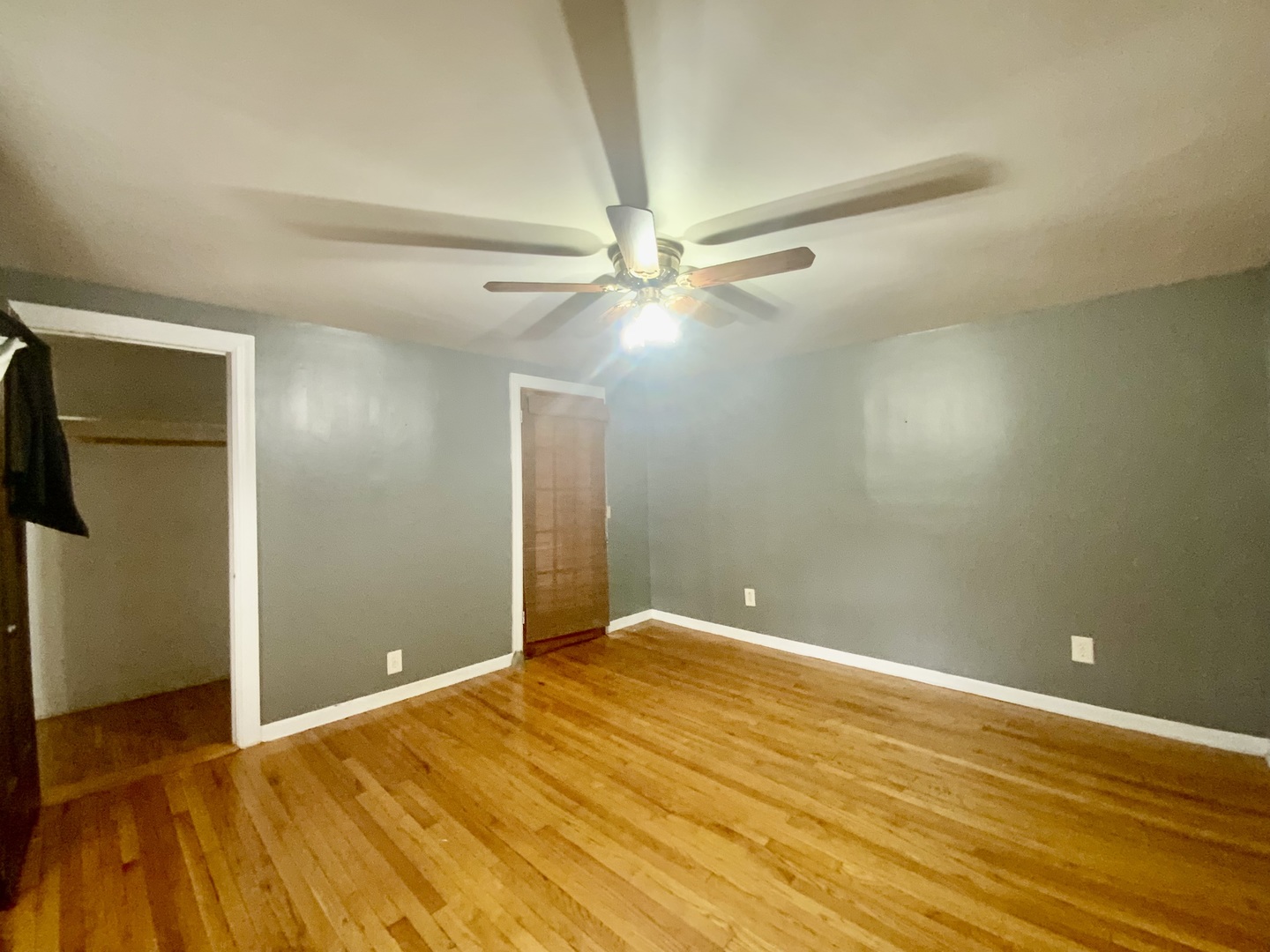 4351 N Western Avenue 2re Property Photo 14