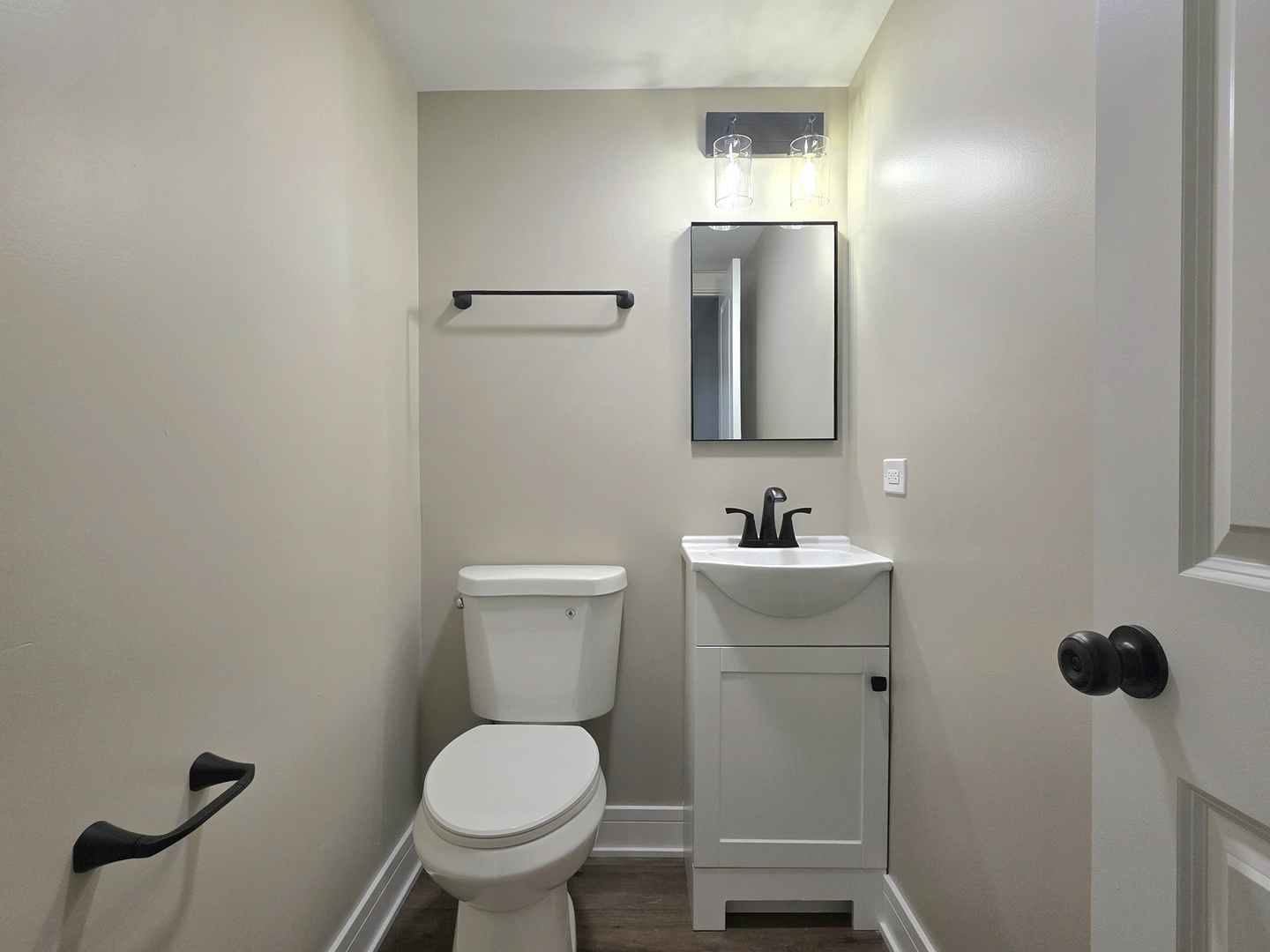 7665 W Sterling Drive Property Photo 9