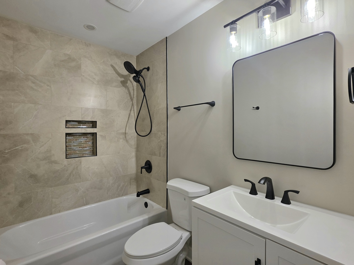 7665 W Sterling Drive Property Photo 12