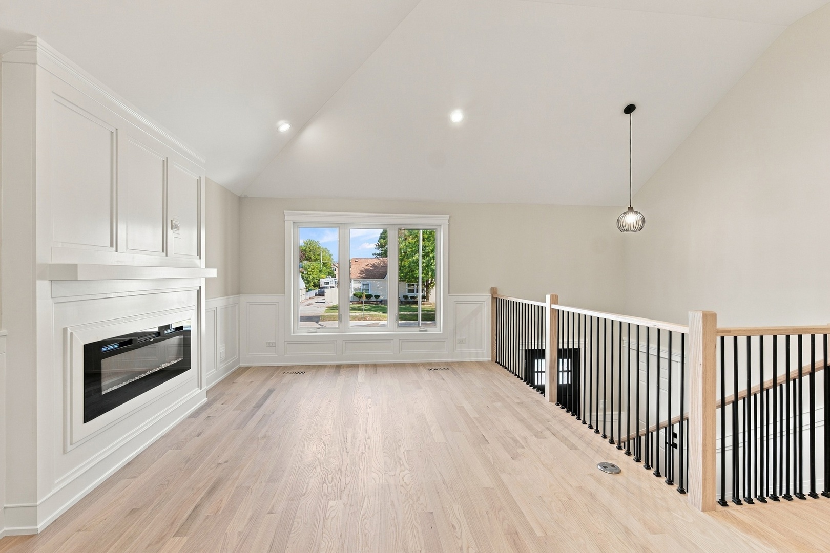 8612 Mcvicker Avenue Property Photo 12