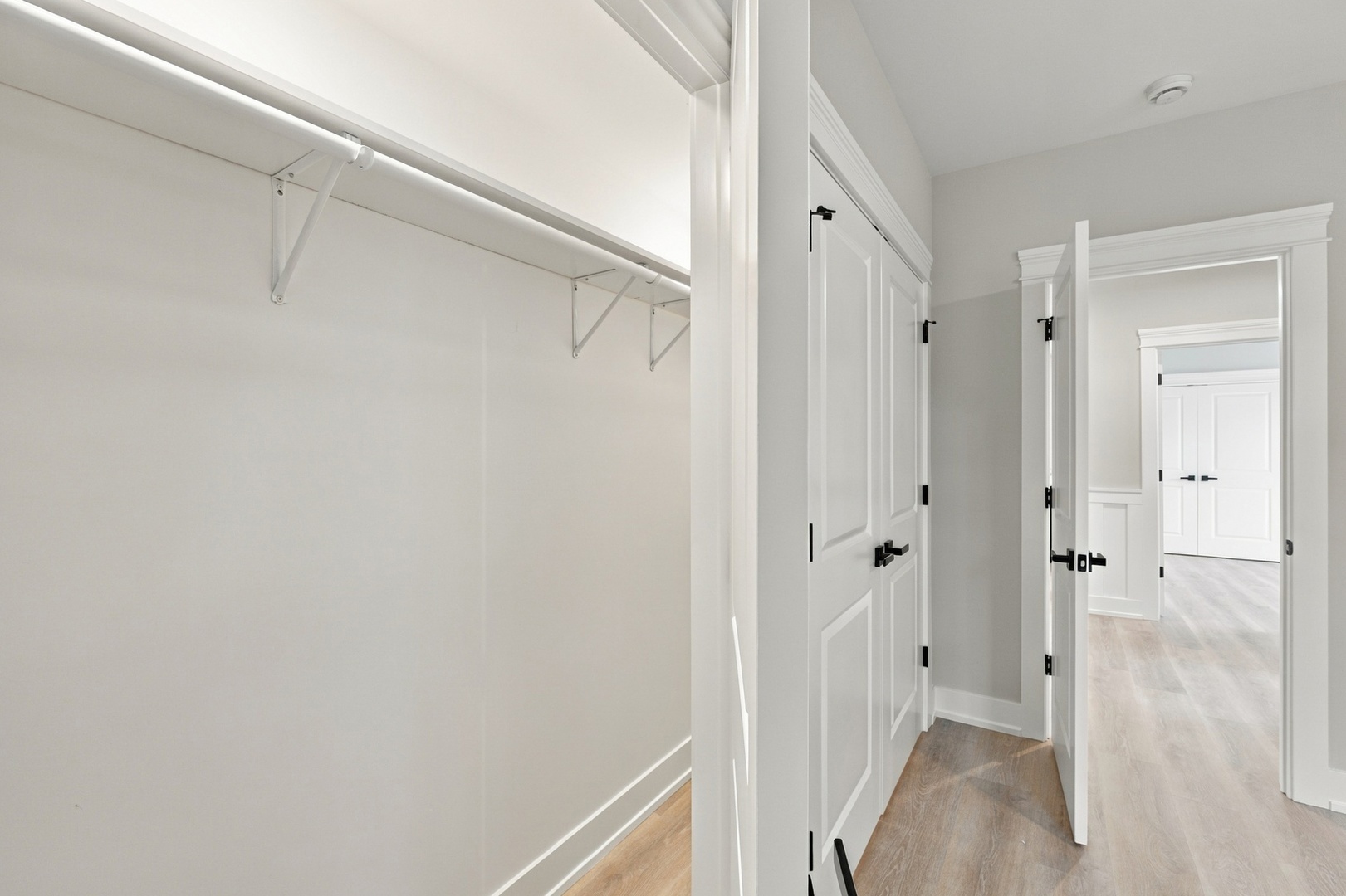 8612 Mcvicker Avenue Property Photo 29
