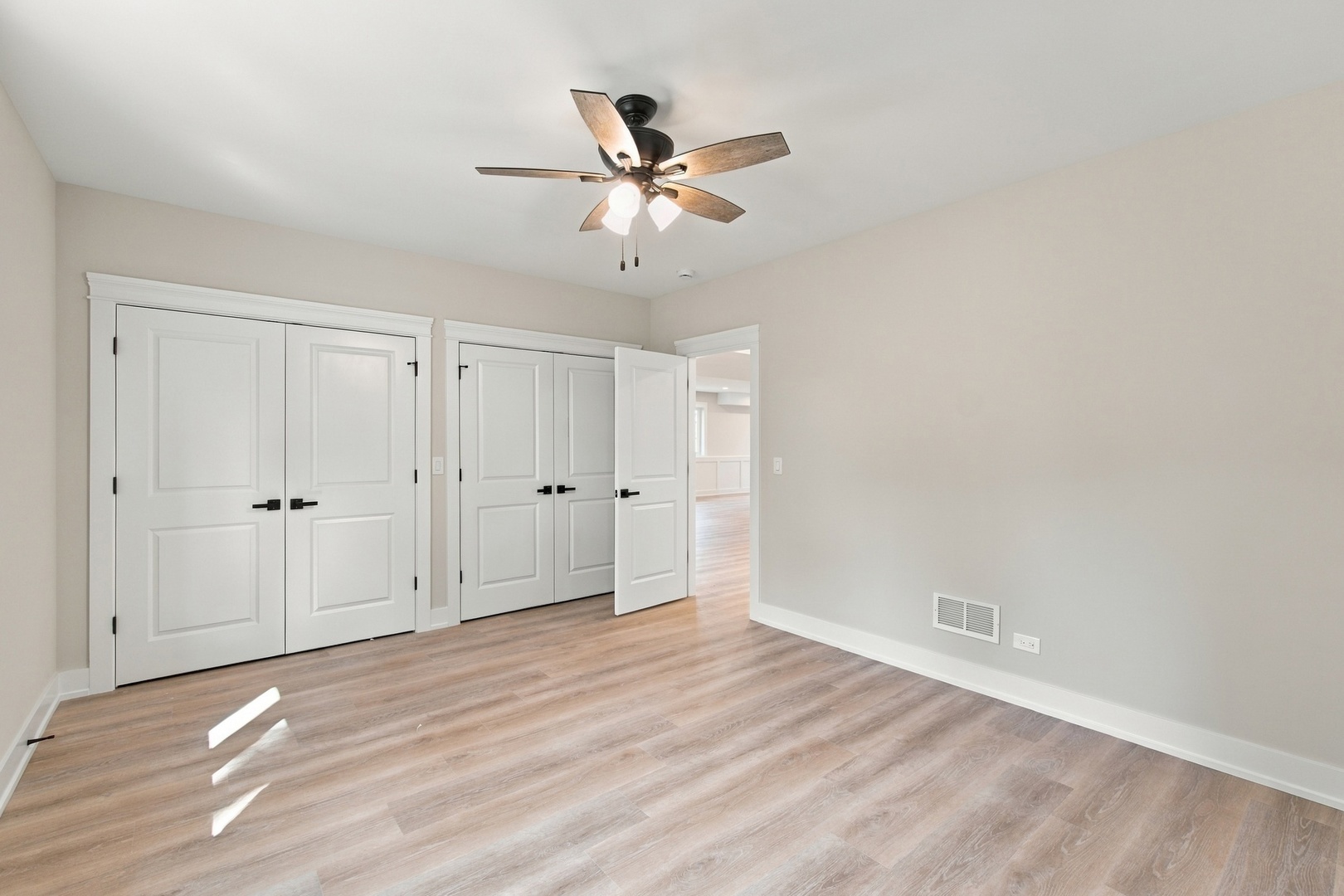 8612 Mcvicker Avenue Property Photo 31