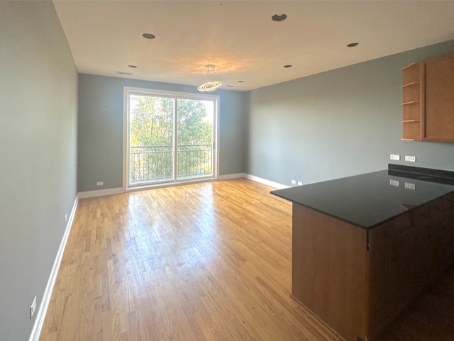 2741 W Congress Parkway 3e Property Photo 3