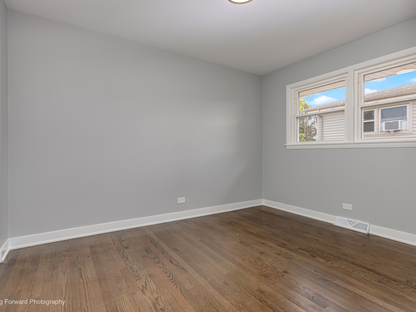 14845 Wentworth Avenue Property Photo 9