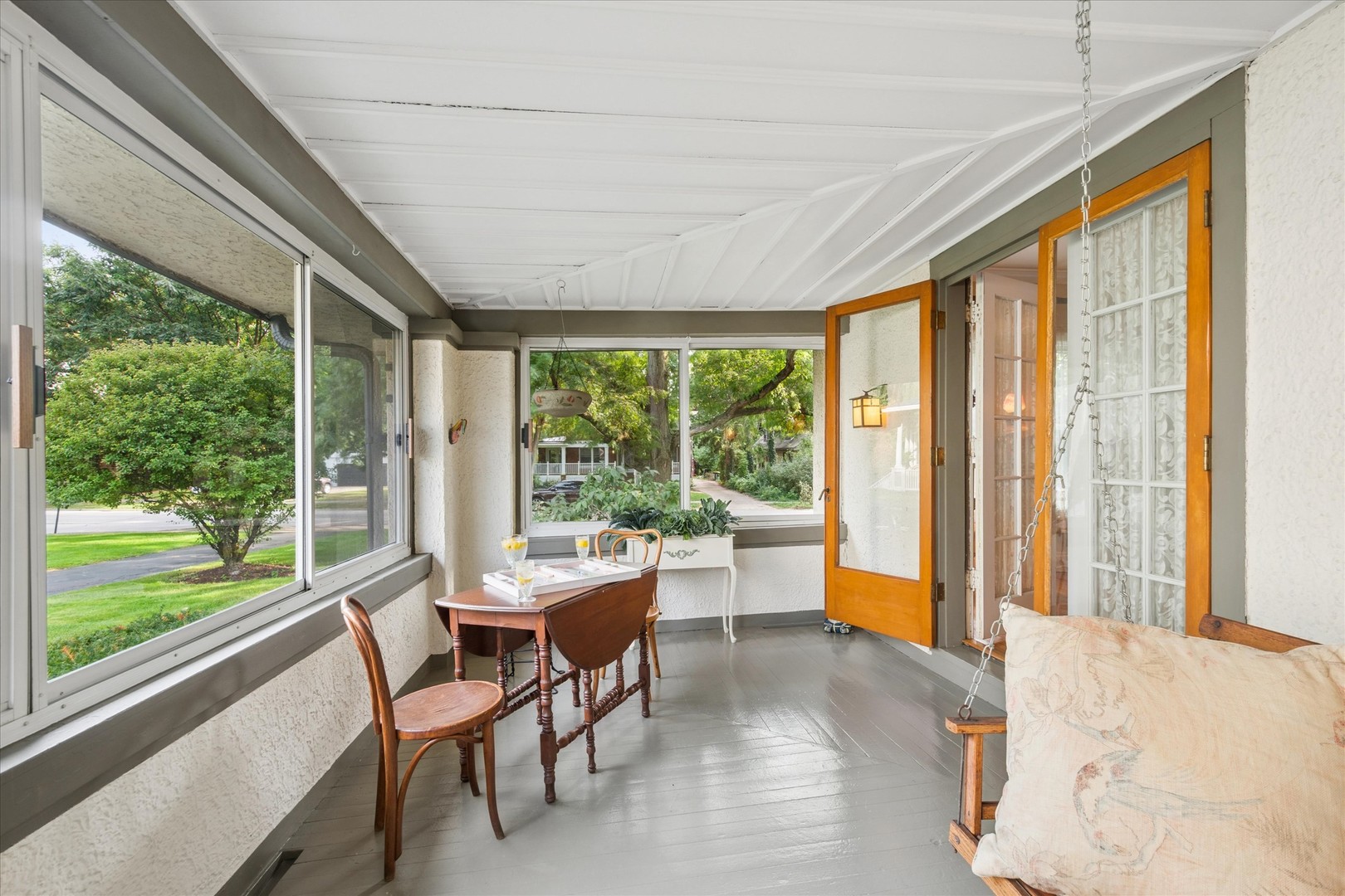 310 N Delaplaine Road Property Photo 14