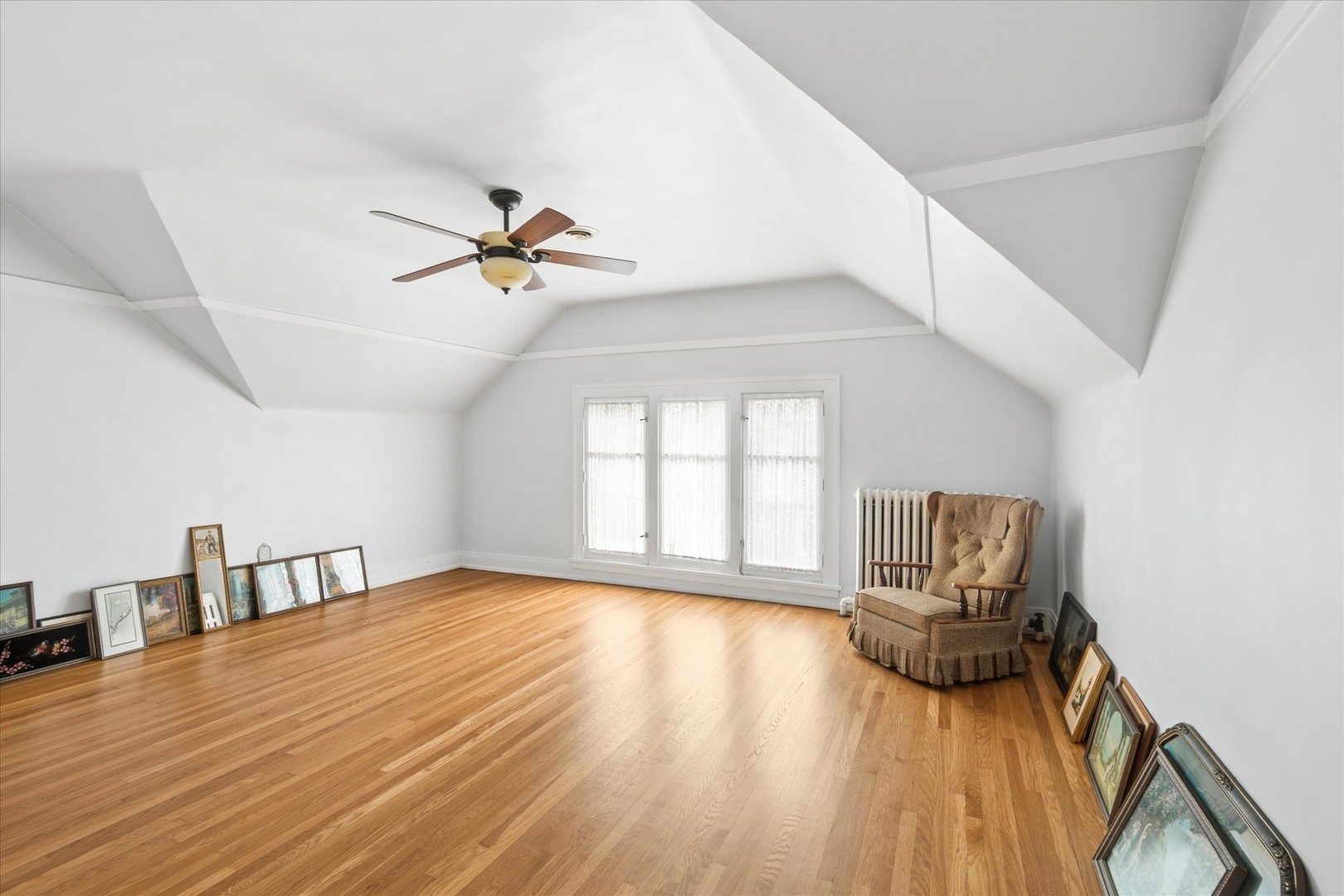310 N Delaplaine Road Property Photo 22