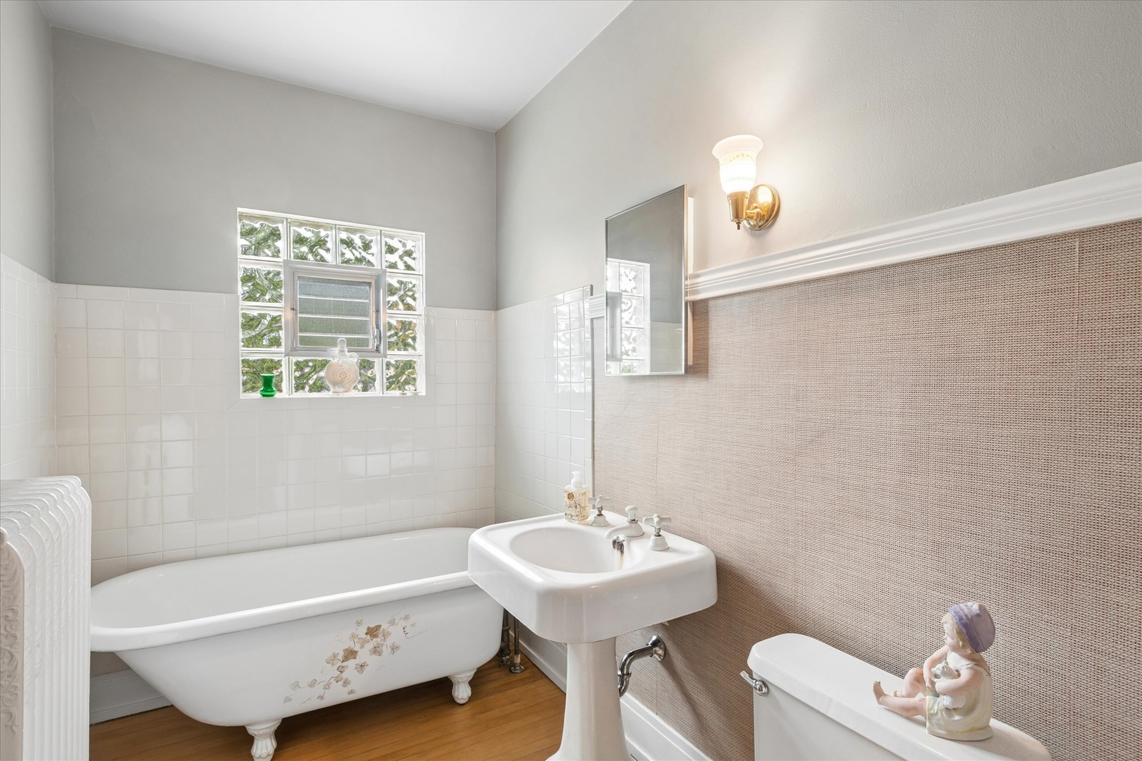 310 N Delaplaine Road Property Photo 24