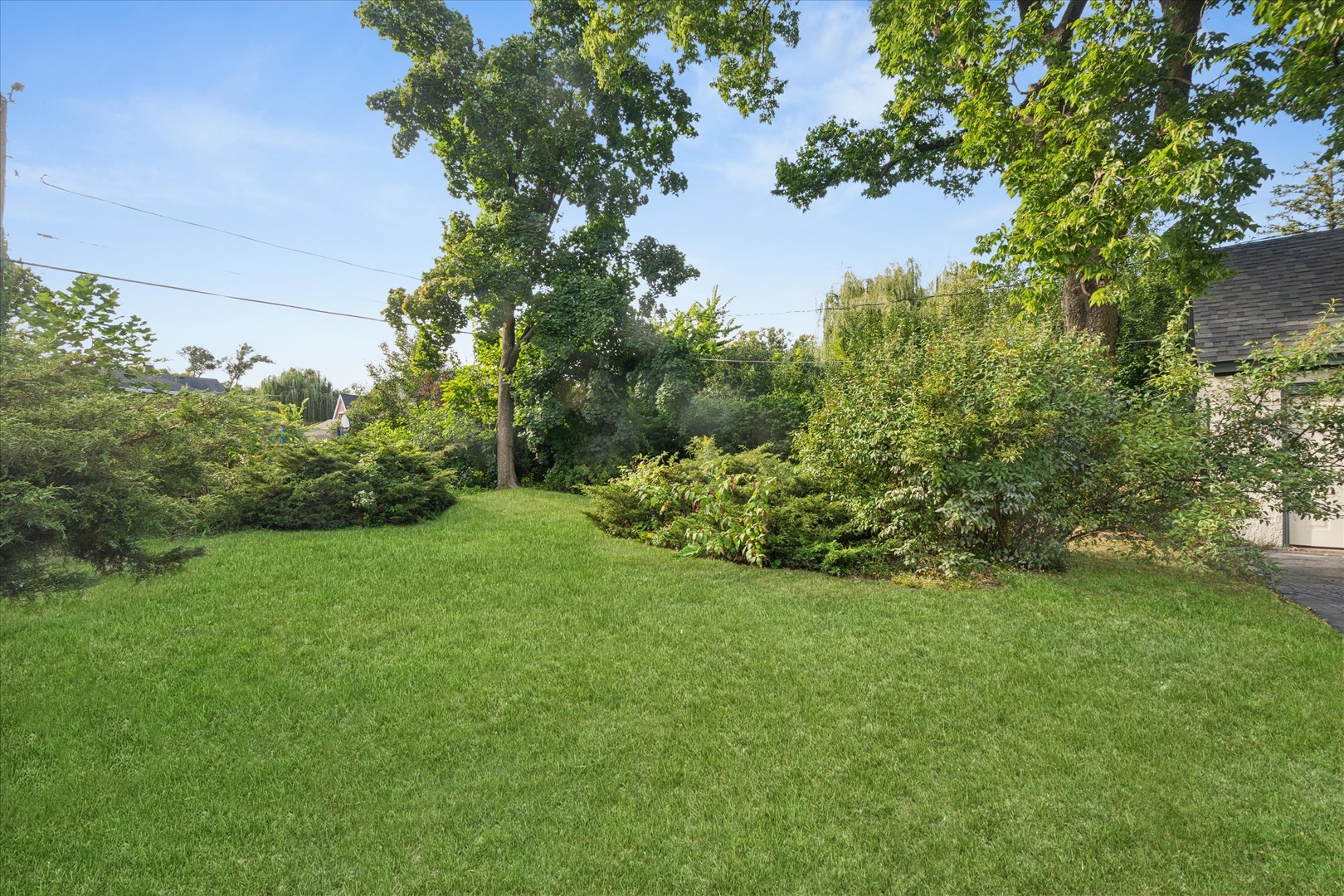 310 N Delaplaine Road Property Photo 28