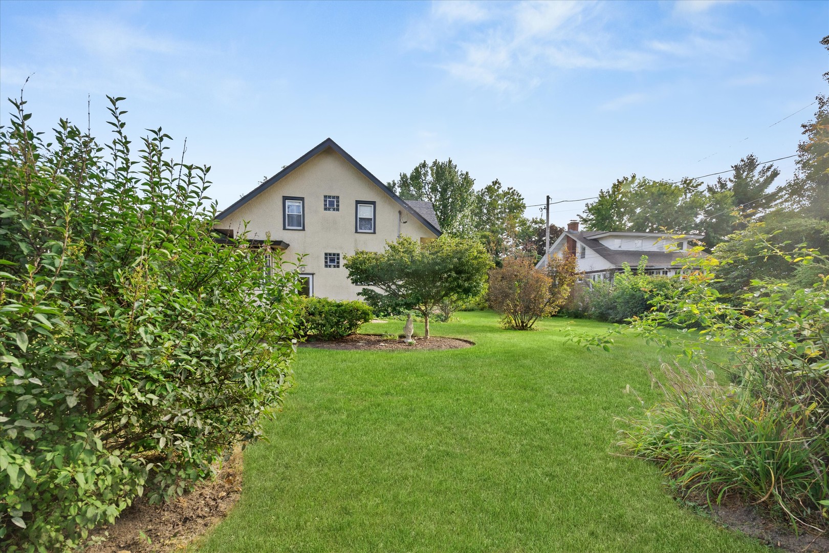 310 N Delaplaine Road Property Photo 30