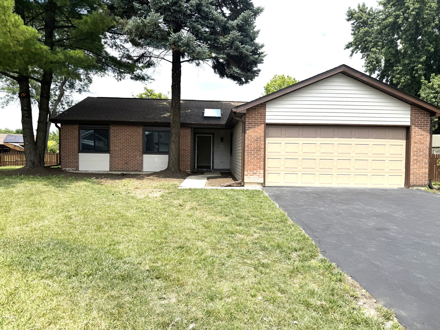 3010 Timber Hill Court Property Photo 1