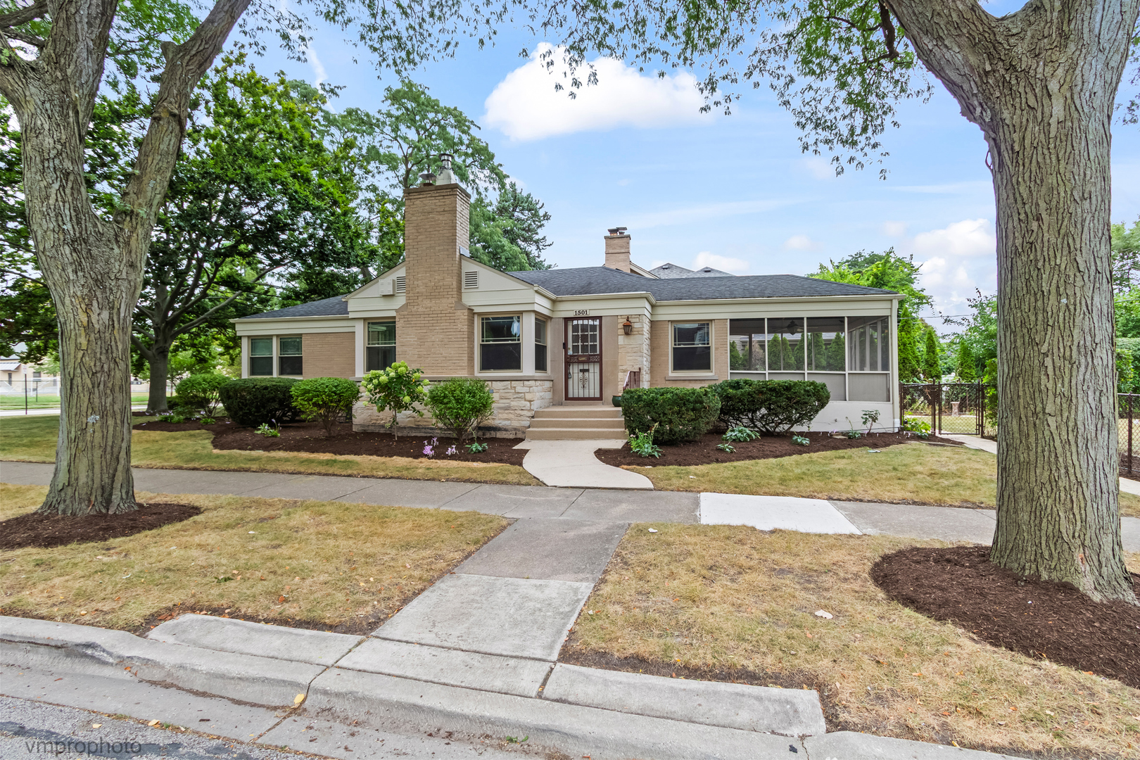 12760933 Property Photo 1