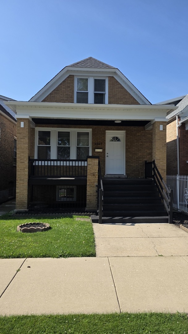 3507 W 60th Place Property Photo 1
