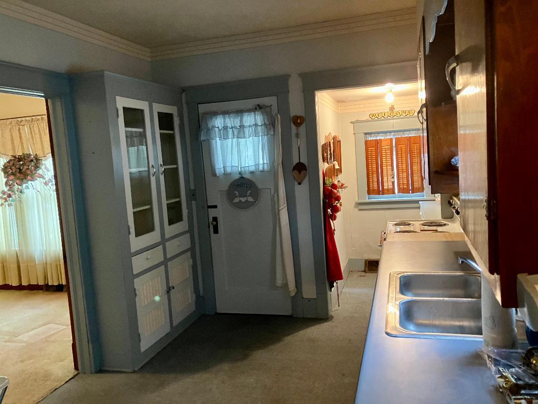 412 Monroe Avenue Property Photo 3