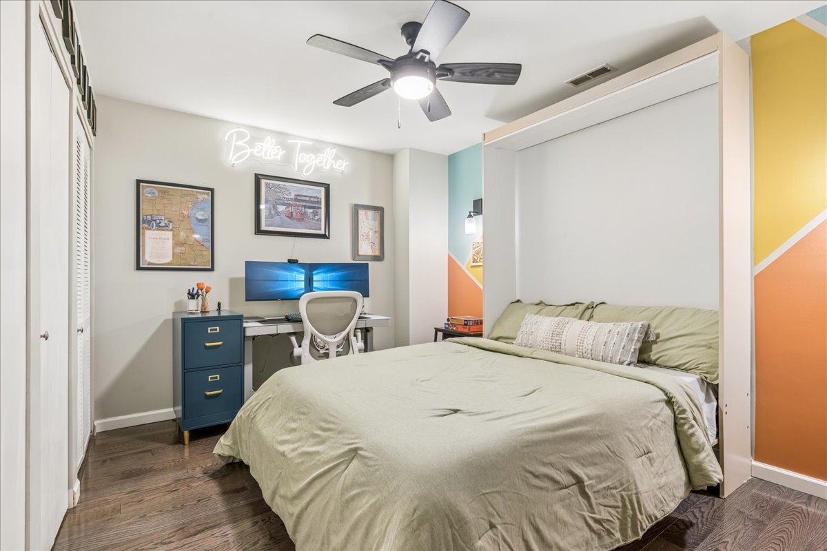 1812 S Clark Street 13 Property Photo 15