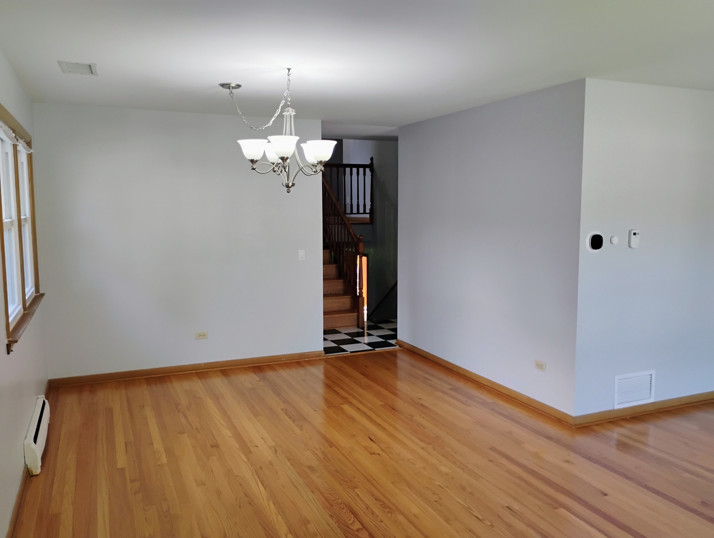 904 S Edward Street Property Photo 7