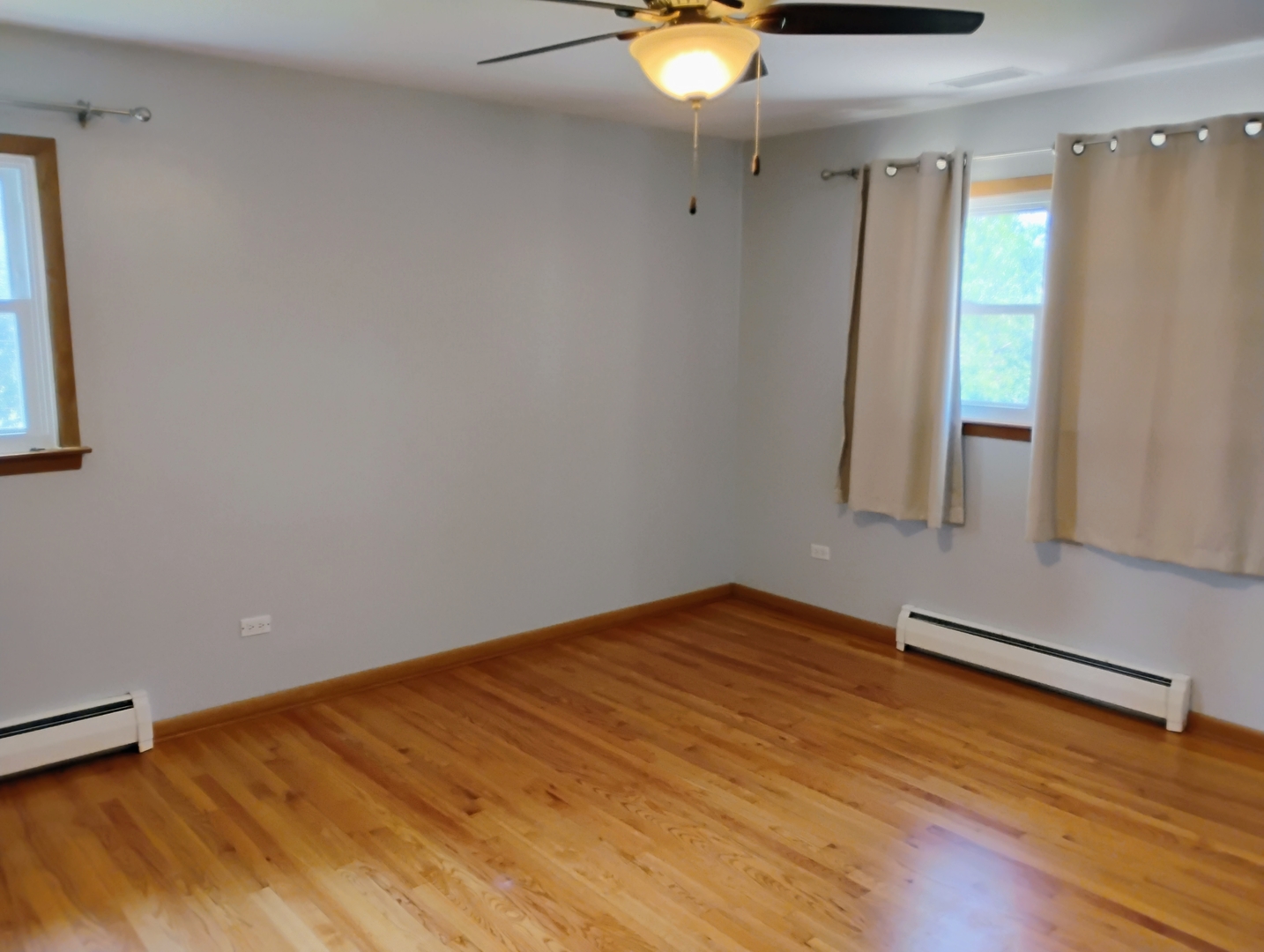 904 S Edward Street Property Photo 17
