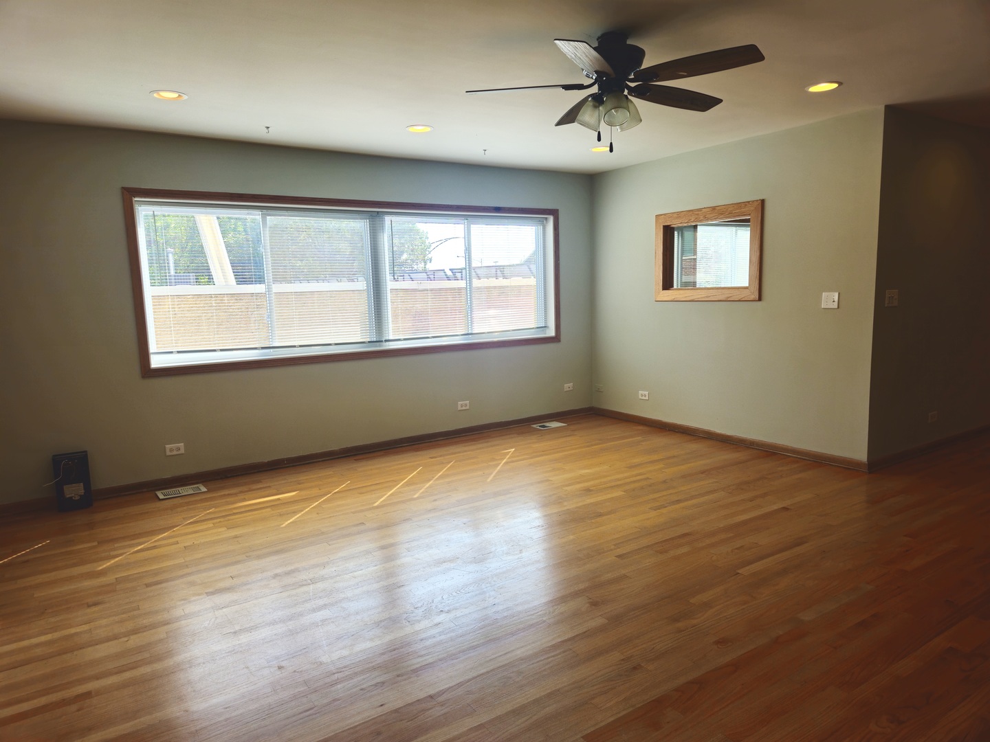 3043 N Ashland Avenue 2 Property Photo 15