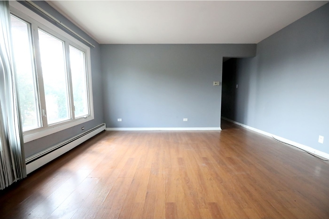 100 Yates Avenue 3s Property Photo 7