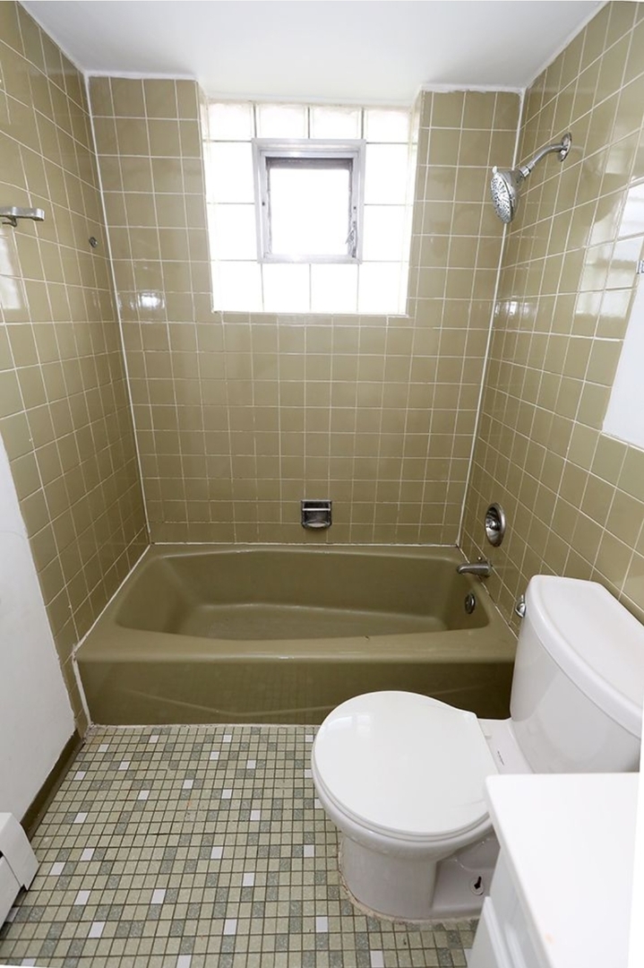100 Yates Avenue 3s Property Photo 13