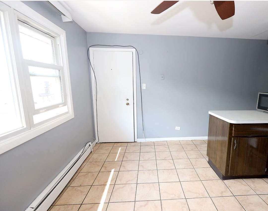 100 Yates Avenue 3s Property Photo 18