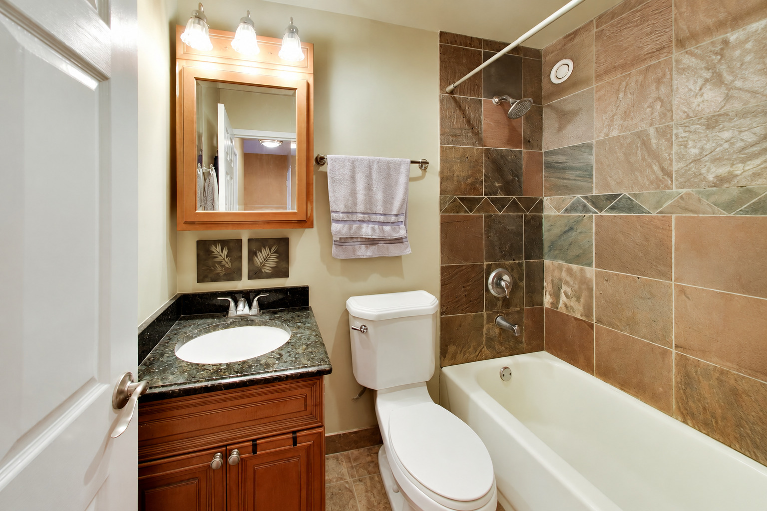 211 E Ohio Street 2902 Property Photo 14