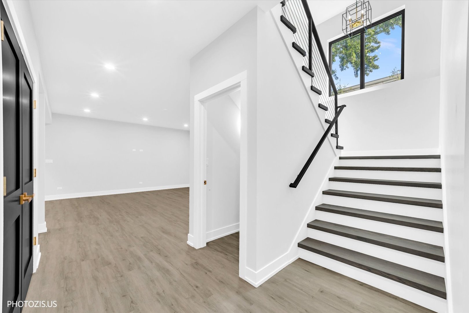 4708 Laurel Avenue Property Photo 54