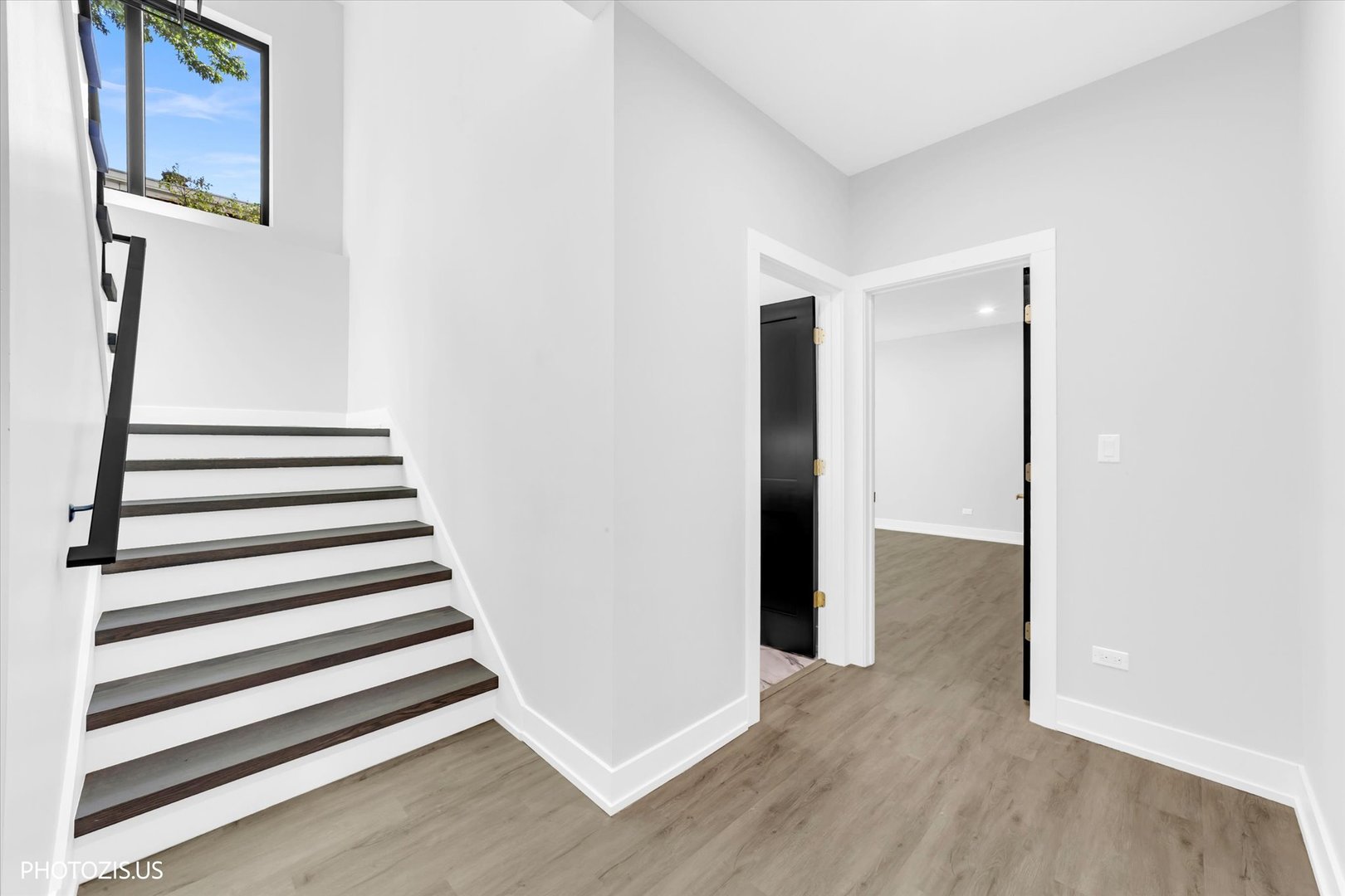 4708 Laurel Avenue Property Photo 55