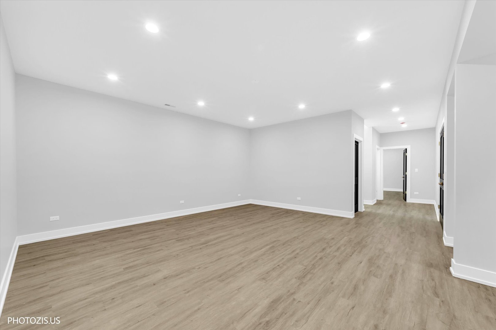 4708 Laurel Avenue Property Photo 63
