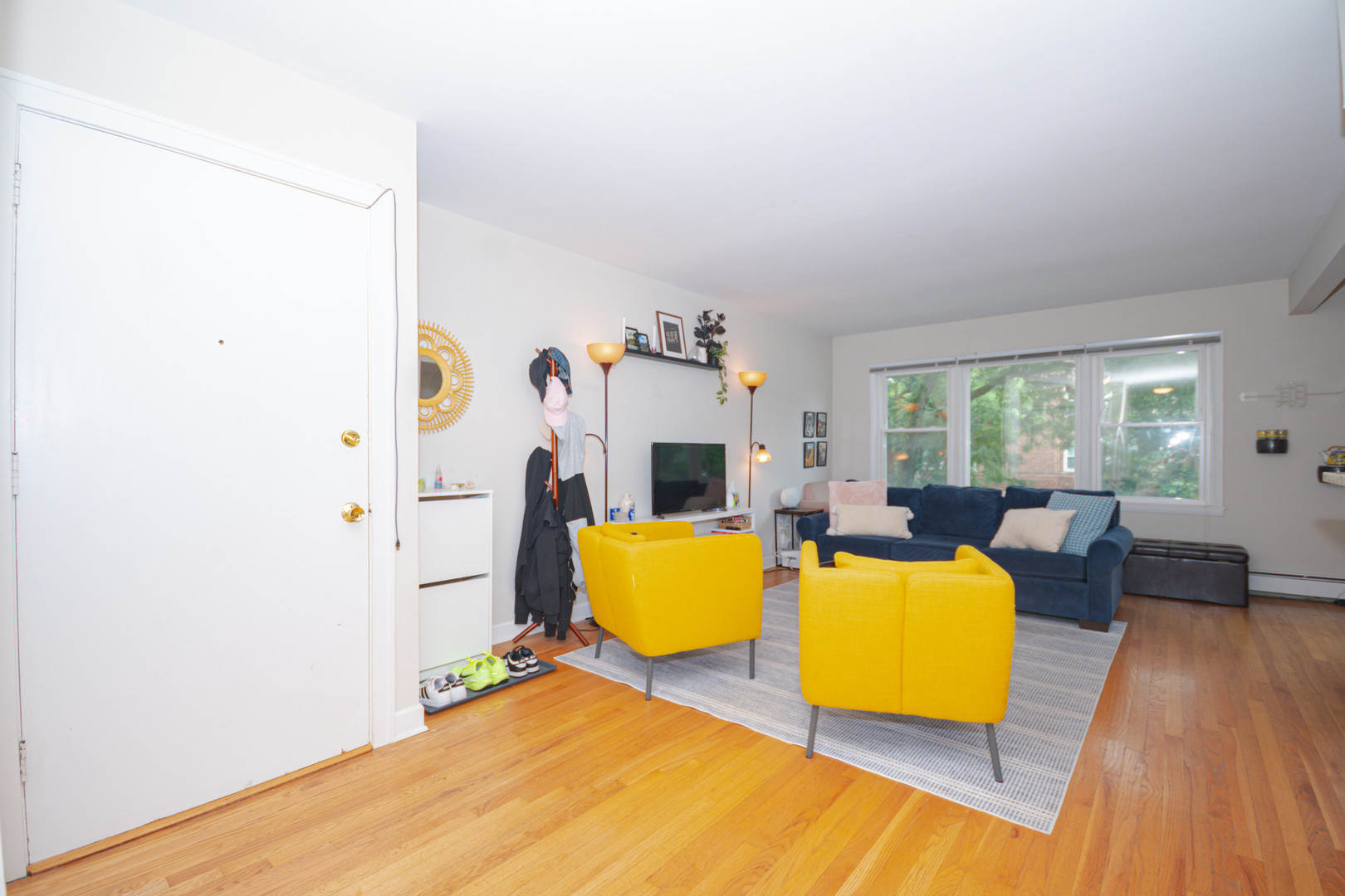 2724 W Berwyn Avenue 2b Property Photo 2