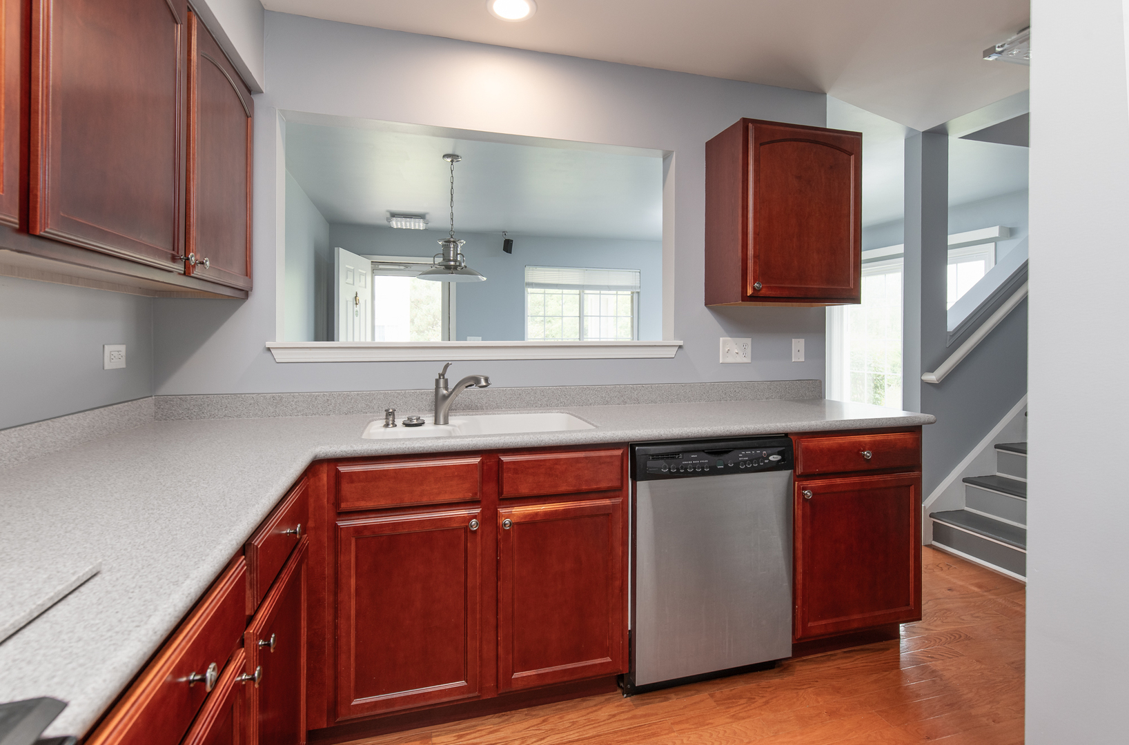 39719 N Warren Lane Property Photo 4