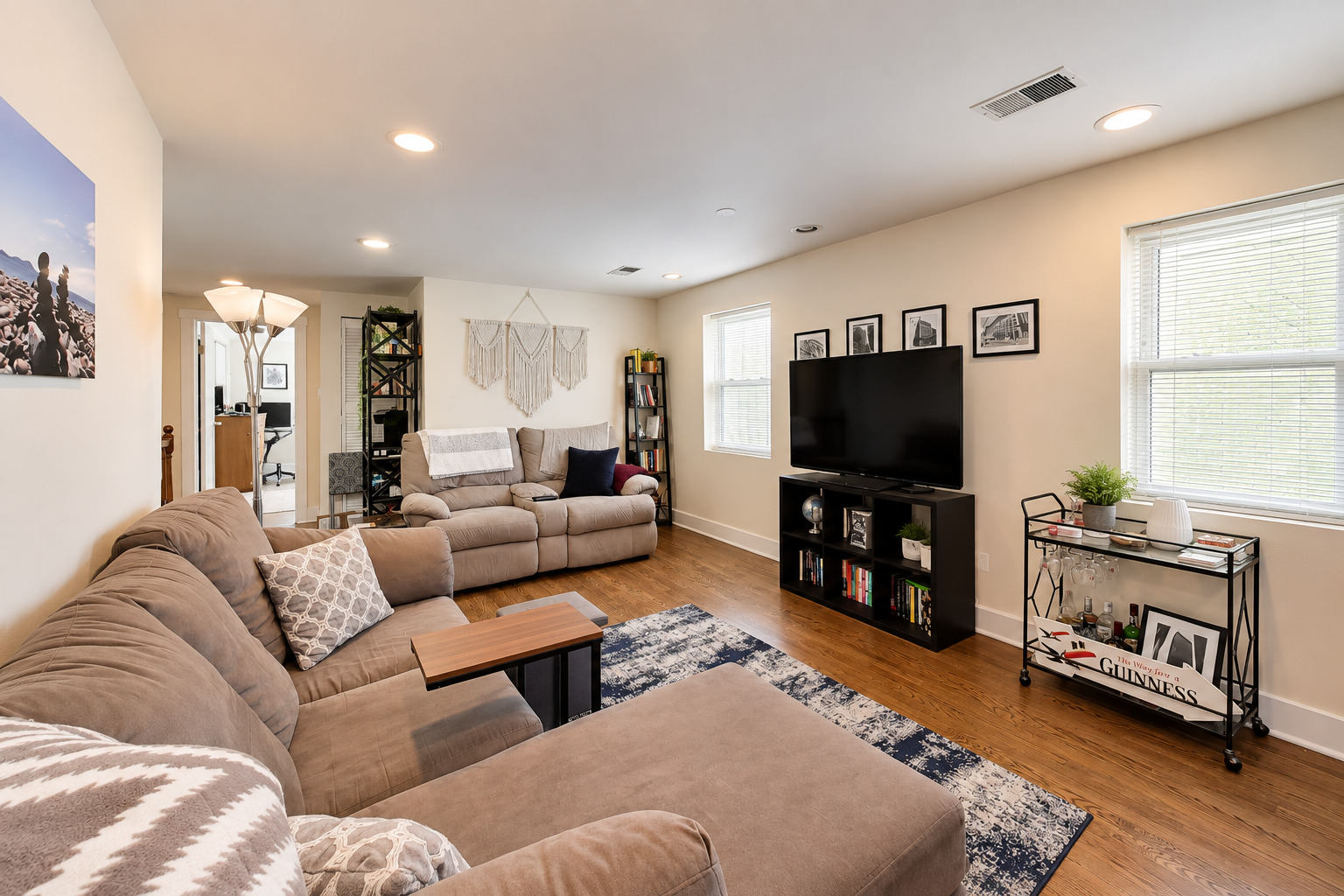 1464 W Ohio Street Property Photo 13
