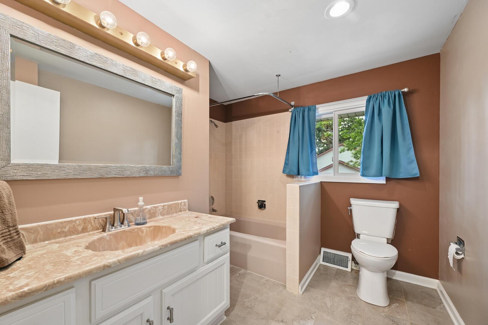 4708 N Burman Drive Property Photo 19