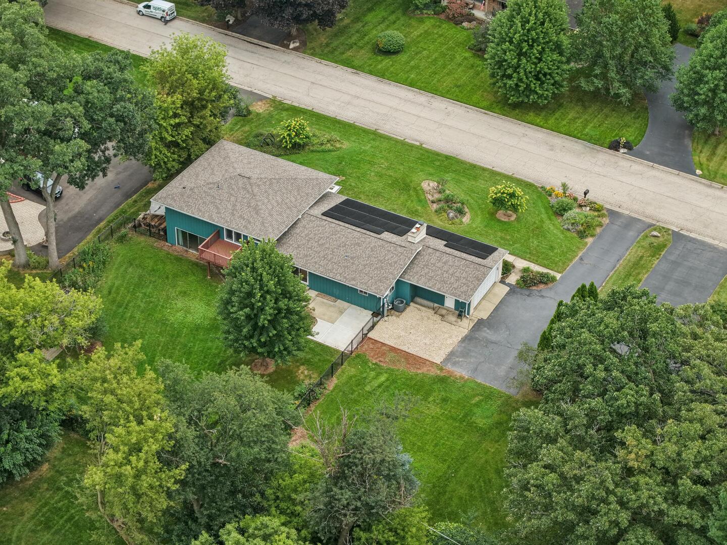 4708 N Burman Drive Property Photo 29