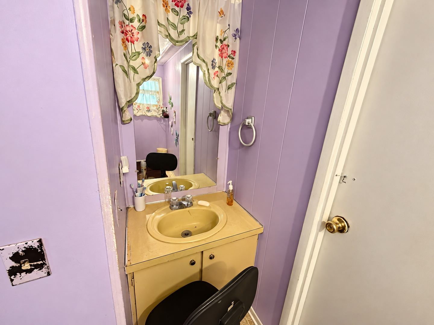 1111 E 7th Street Property Photo 26